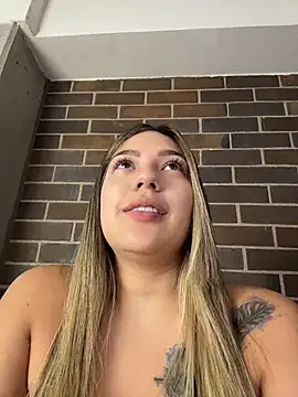 Latina_vanessa