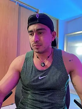 Chris_Clarck live cam on StripChat