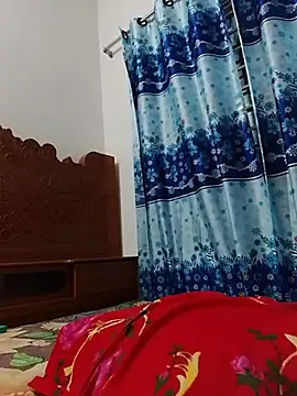 Кадр эфира Mona_Vabi на Stripchat