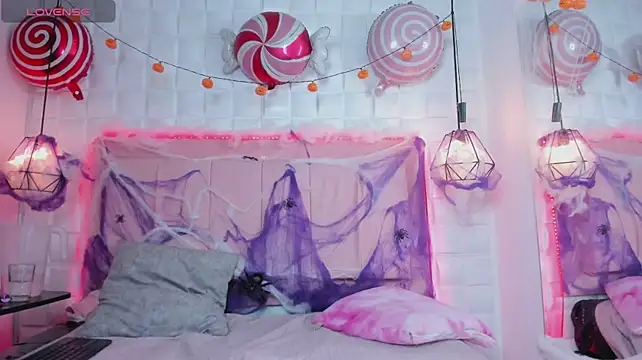 Aurora_Benett12