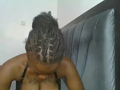Nasty_Tetty