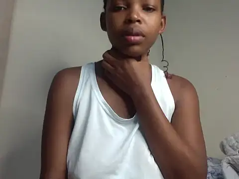 queen-sasha live cam on StripChat
