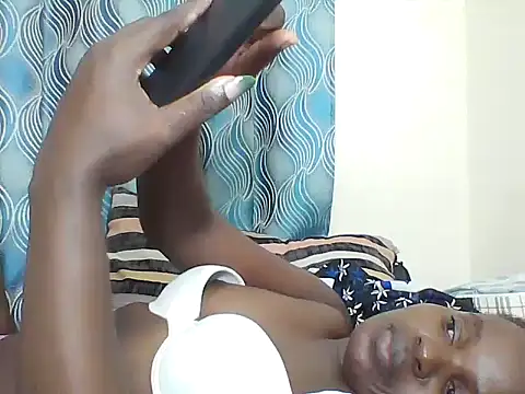 PrettyEve live cam on StripChat