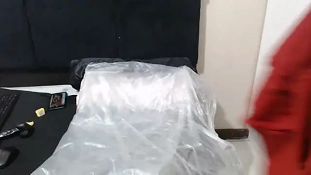SweetHotBabby18 webcam