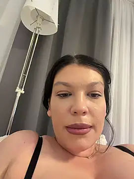 ClaraPasssion live cam on StripChat