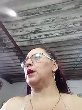 Anyelina_milf
