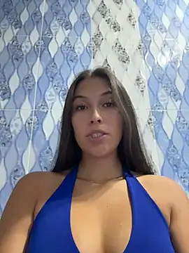 VictoriaLannee