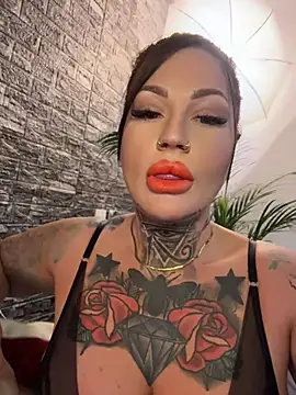 krysstal003 live sex cam