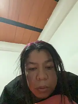 Noir_Desiree live cam on StripChat