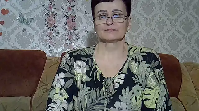 PaulaGolden live cam on StripChat