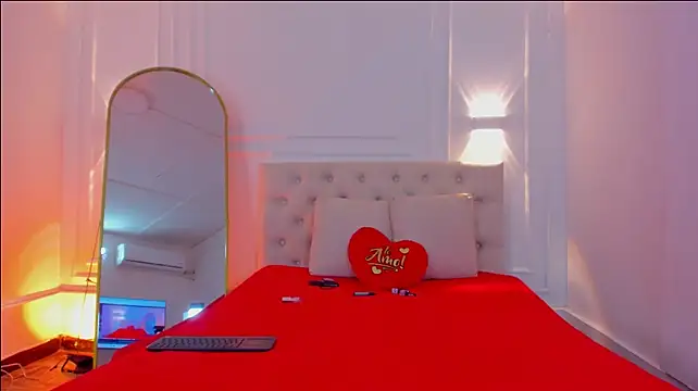 lola_red95