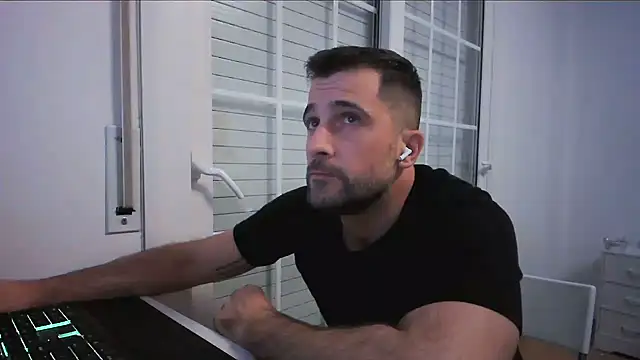 alex877x