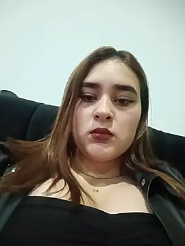 katty_42 (F teen) - Nipples clamps