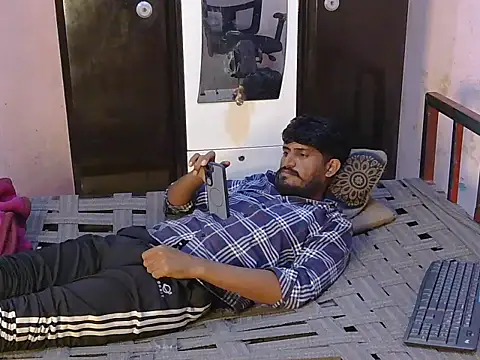 yuvi_hot (M young) - cum show
