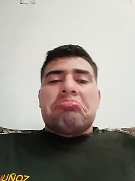papi_semental (M twink) - Show anal dedos