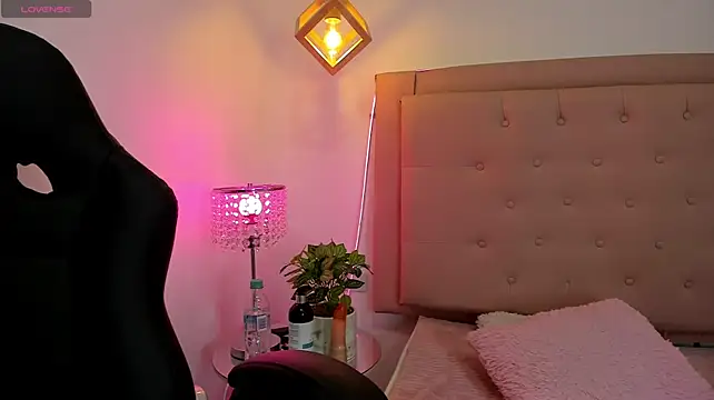 violet_blake12