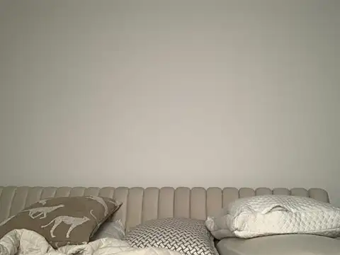 thefitfreak (F young) - Show tits and slap them
