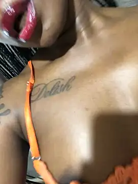 Arax22 live sex cam