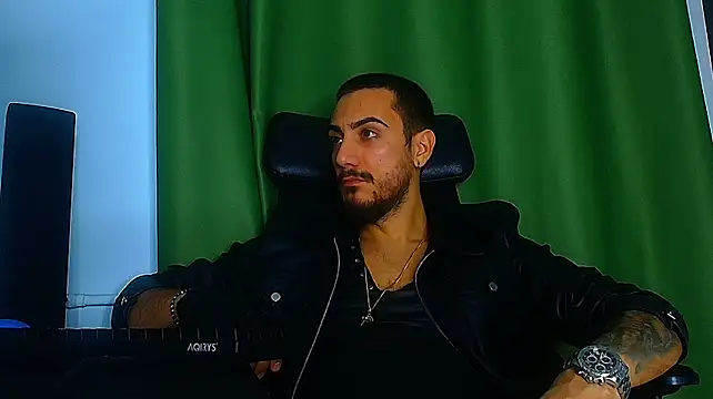 ArroganceKING live cam on StripChat