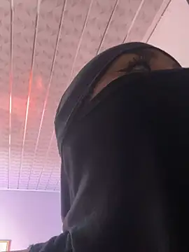 mia_roose_02