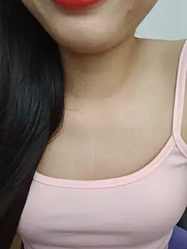Linda_x2 webcam