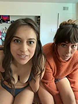 AmericanCreampies webcam