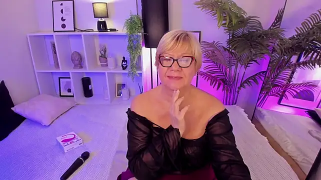 JillMild live cam on StripChat