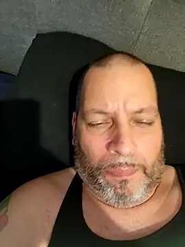Just2much live cam on StripChat