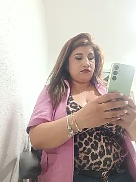 Hannahcandyy one on one cam chat