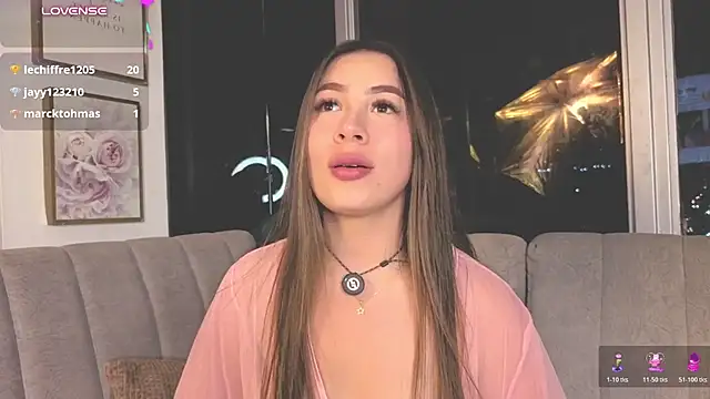 Ivanna_West live cam on StripChat