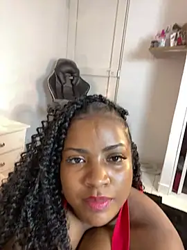 ValerieBlakee live cam on StripChat