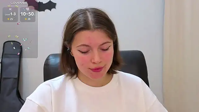 LoriYates webcam