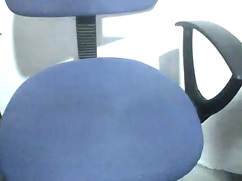 Ameesha2001 live cam on StripChat