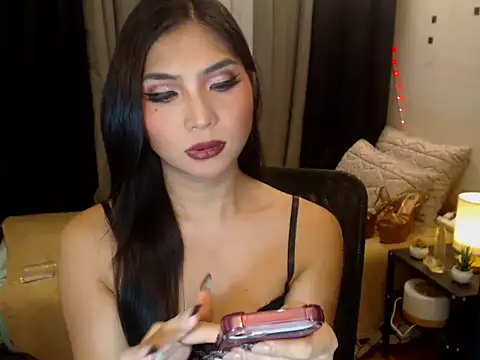 Yourbigmurphy live cam on StripChat