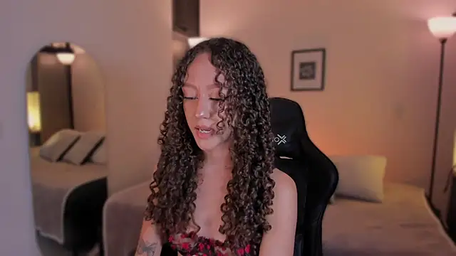 ChloeMoreti webcam