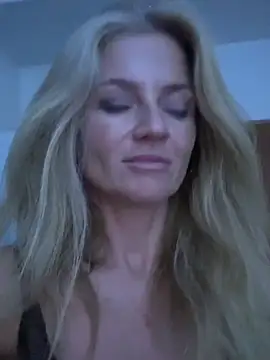 AlisonXCristal