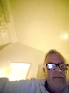 Dennislover007
