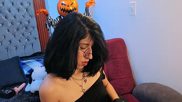 Ivy_charlot