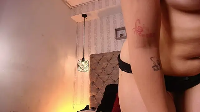 VeroniicaGold_