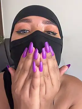 mia_roose_02