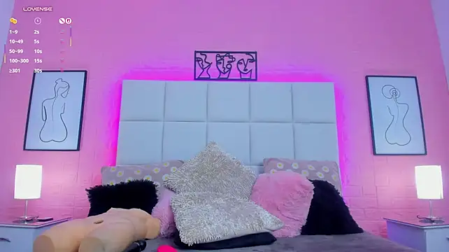 charlotte_kisss