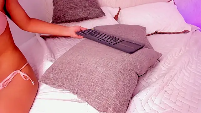 Alanna_Sweet_ webcam