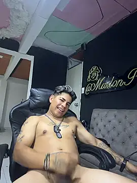 Noir_Desiree