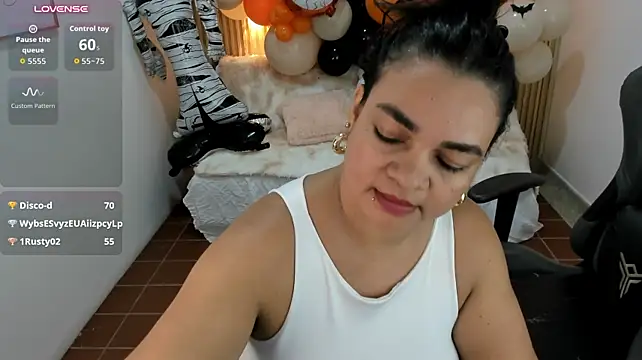 Cloe_35
