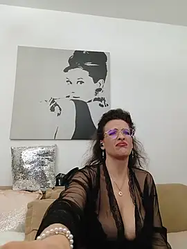 rebeccanoble (F milf) - All naked ride dildo 4 min