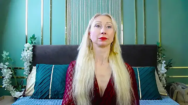KissDreamm live cam on StripChat
