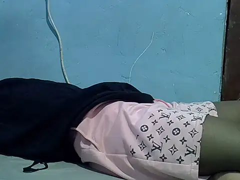 blackgal2 live cam on StripChat