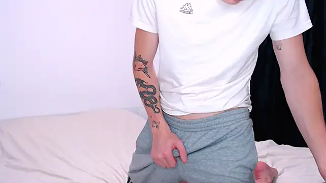 juliaanddima (M young) - blowjob