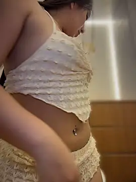 Valentina-gomezz webcam