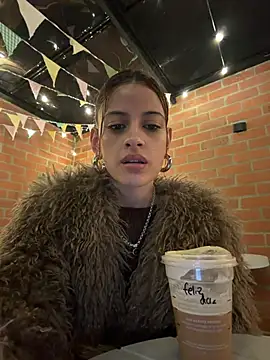 alana15